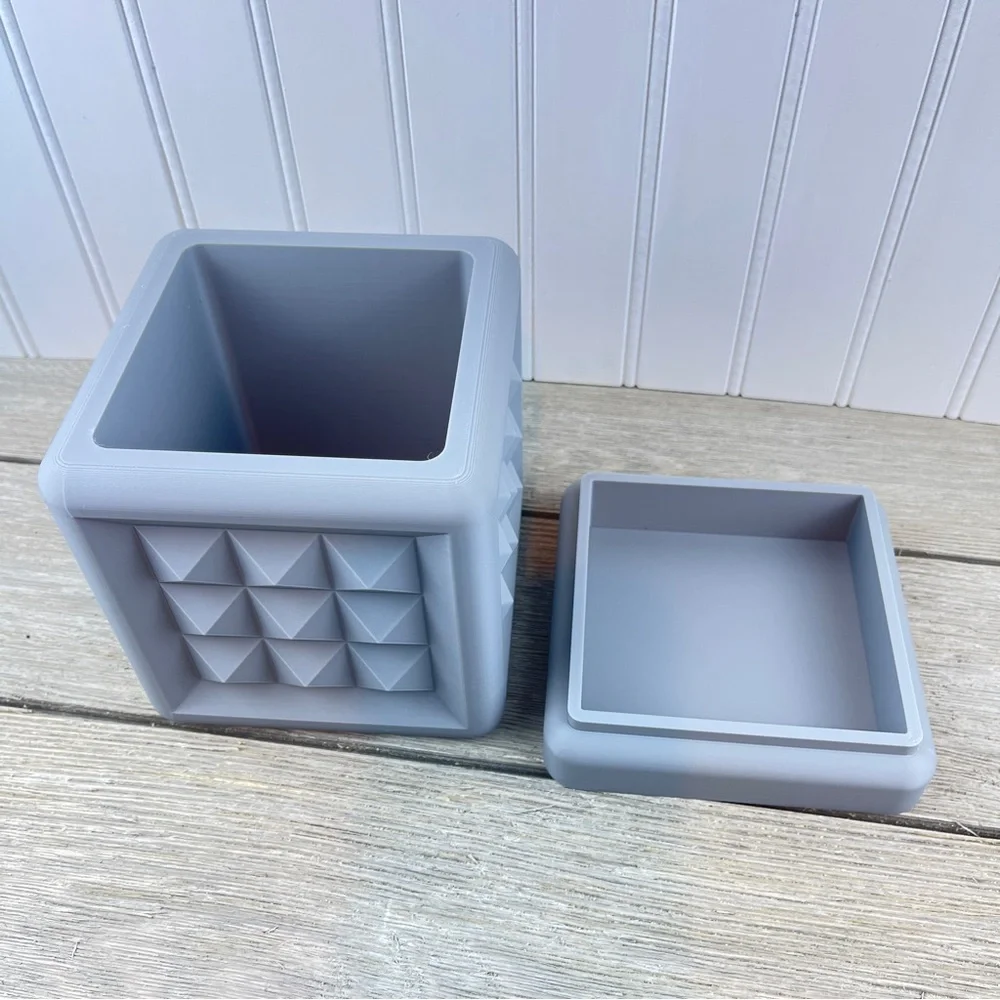 The Nova Square Planter, Flower Pot, Planter with Tray, Succulent, 4” Opening